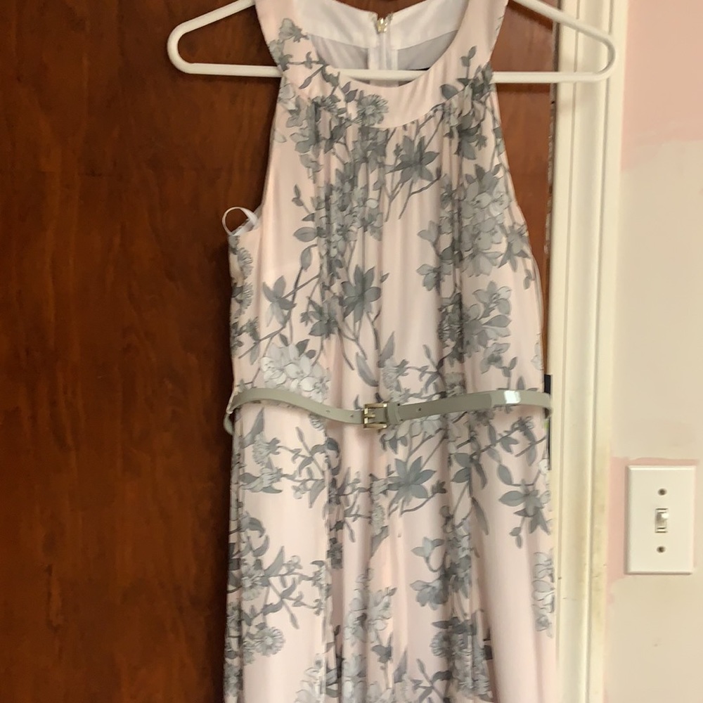 Dress - Picture 3 of 4